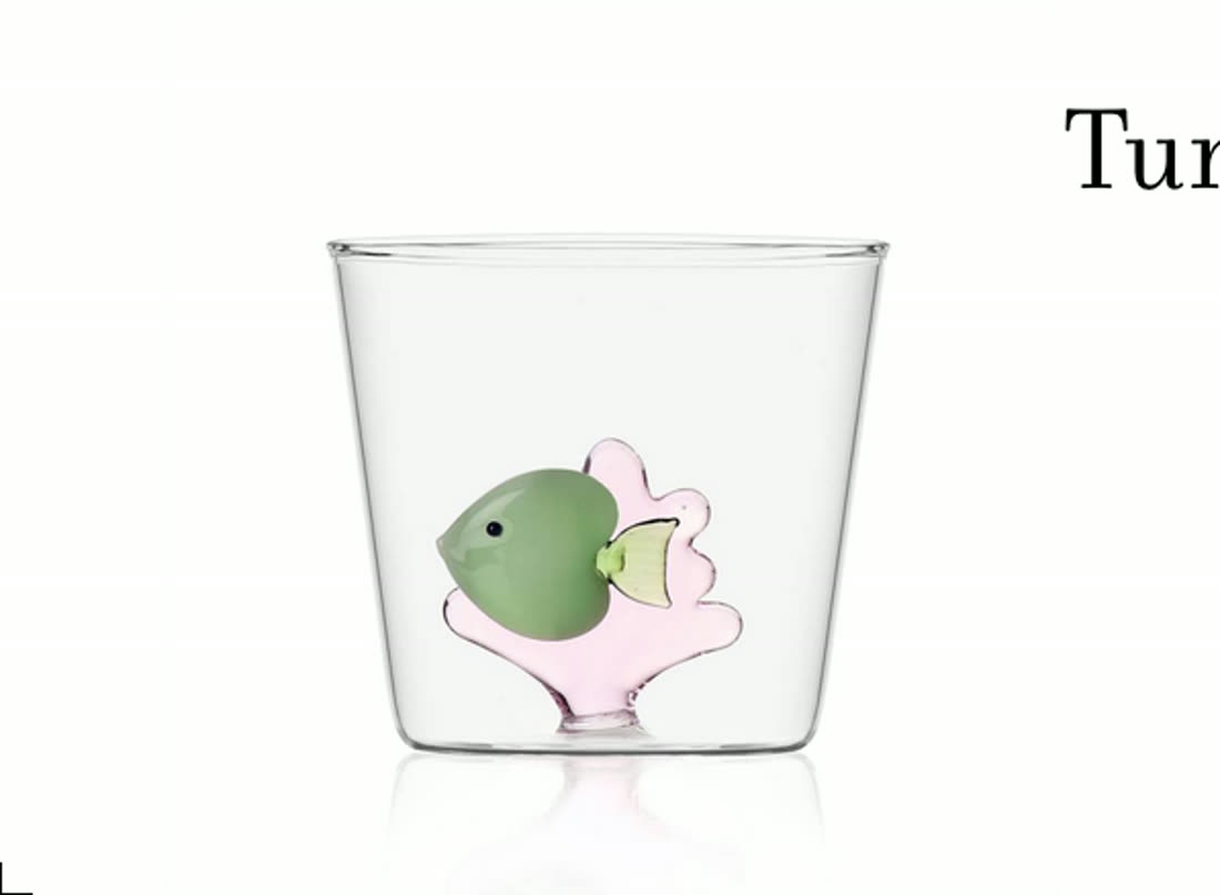 MARINE GARDEN green fish, pink seaweed